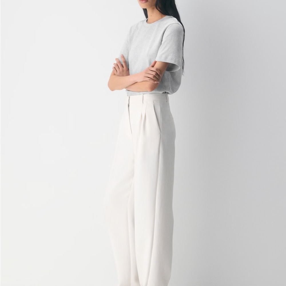Aritzia Cream Wide Leg Pants